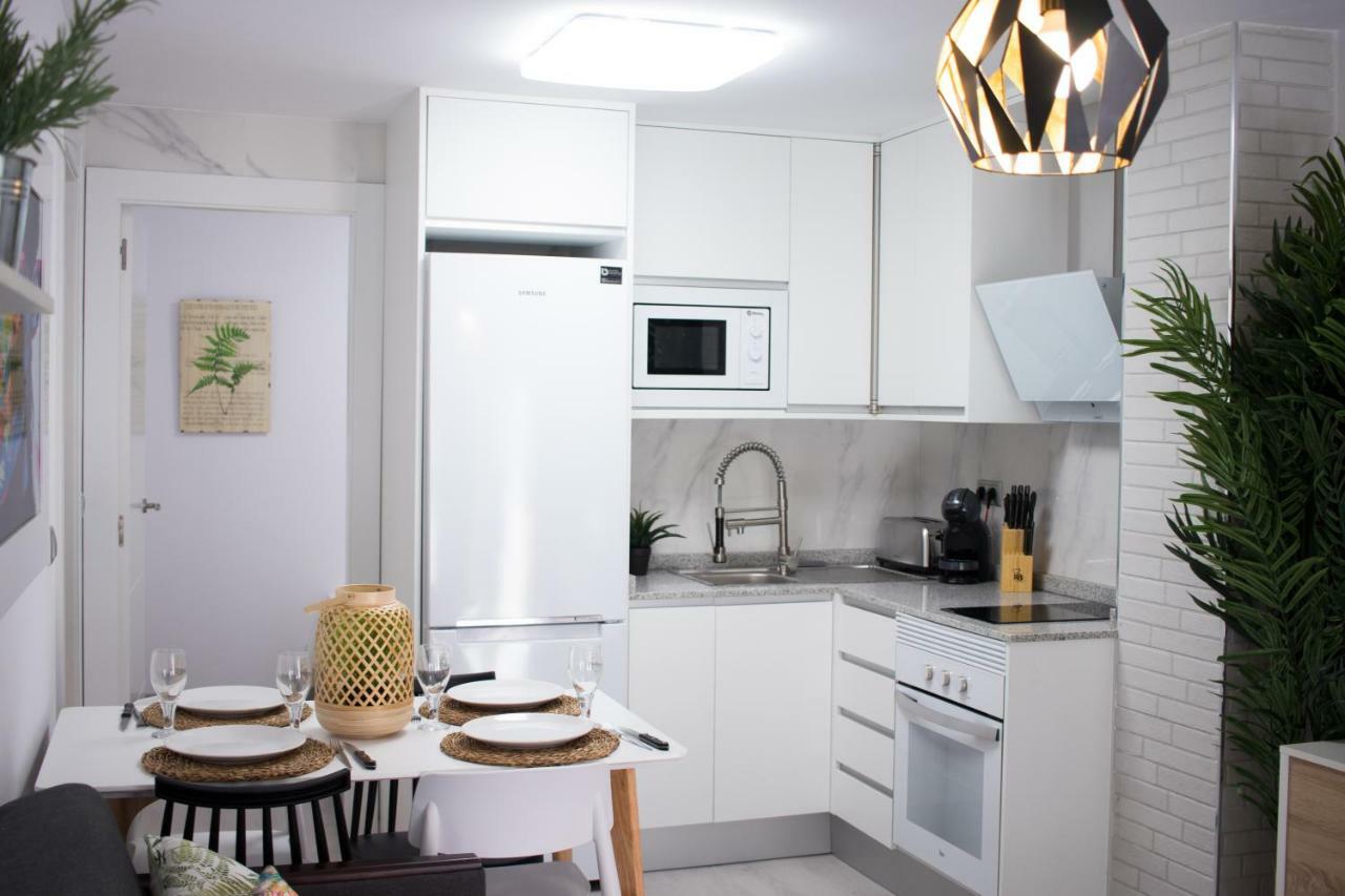 Apartamento En El Centro A Un Minuto De La Playa ベニドルム エクステリア 写真